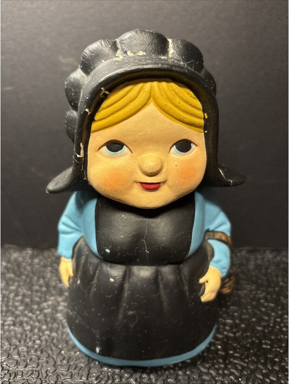 CHALK WARE BANK P.A. DUTCH AMISH GIRL LADY COIN MONEY BANK HAND PAINTED JAPAN